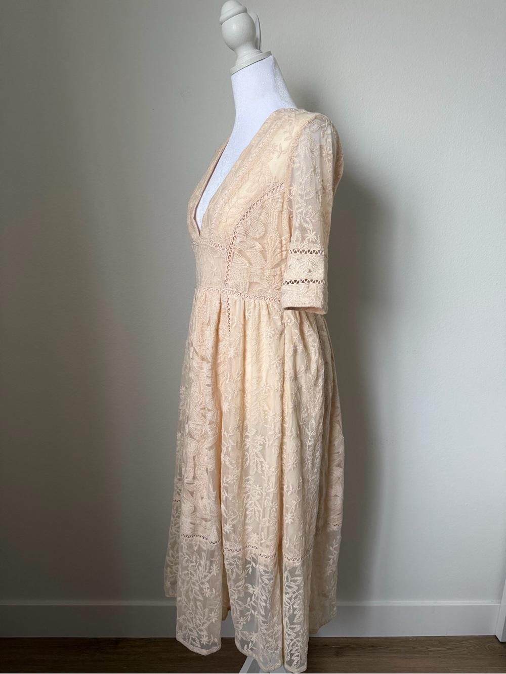 Free People Mountain Laurel Lace Midi Dress Cream Size 6 Boho Romantic - Picture 7 of 13